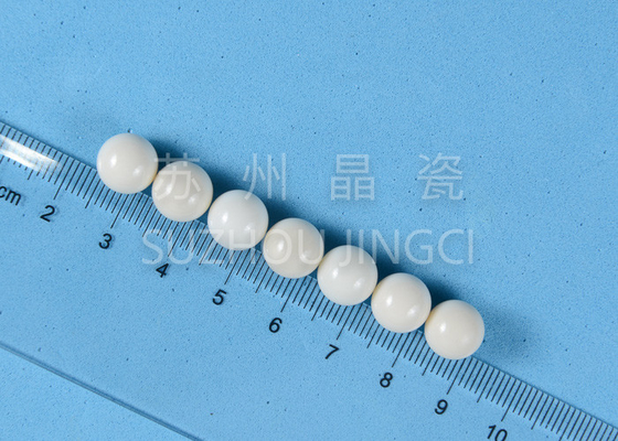 99% Bola Keramik Aplikasi Mesin Alumina Putih Anti-abrasi